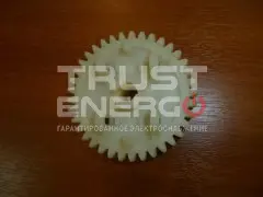 Шестерня привода насоса масляного KM178/Oil pump drive gear