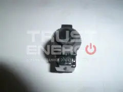 Автомат защиты-кнопка (брекер) 15A ,250V AC ТРАСТ-ЭНЕРГО